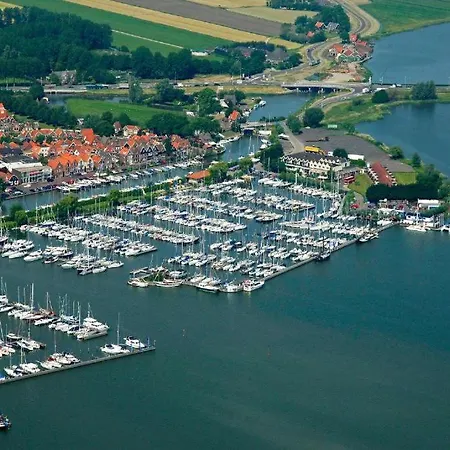 Winter Escape At Houseboat Sanches View Πλωτό κατάλυμα Monnickendam